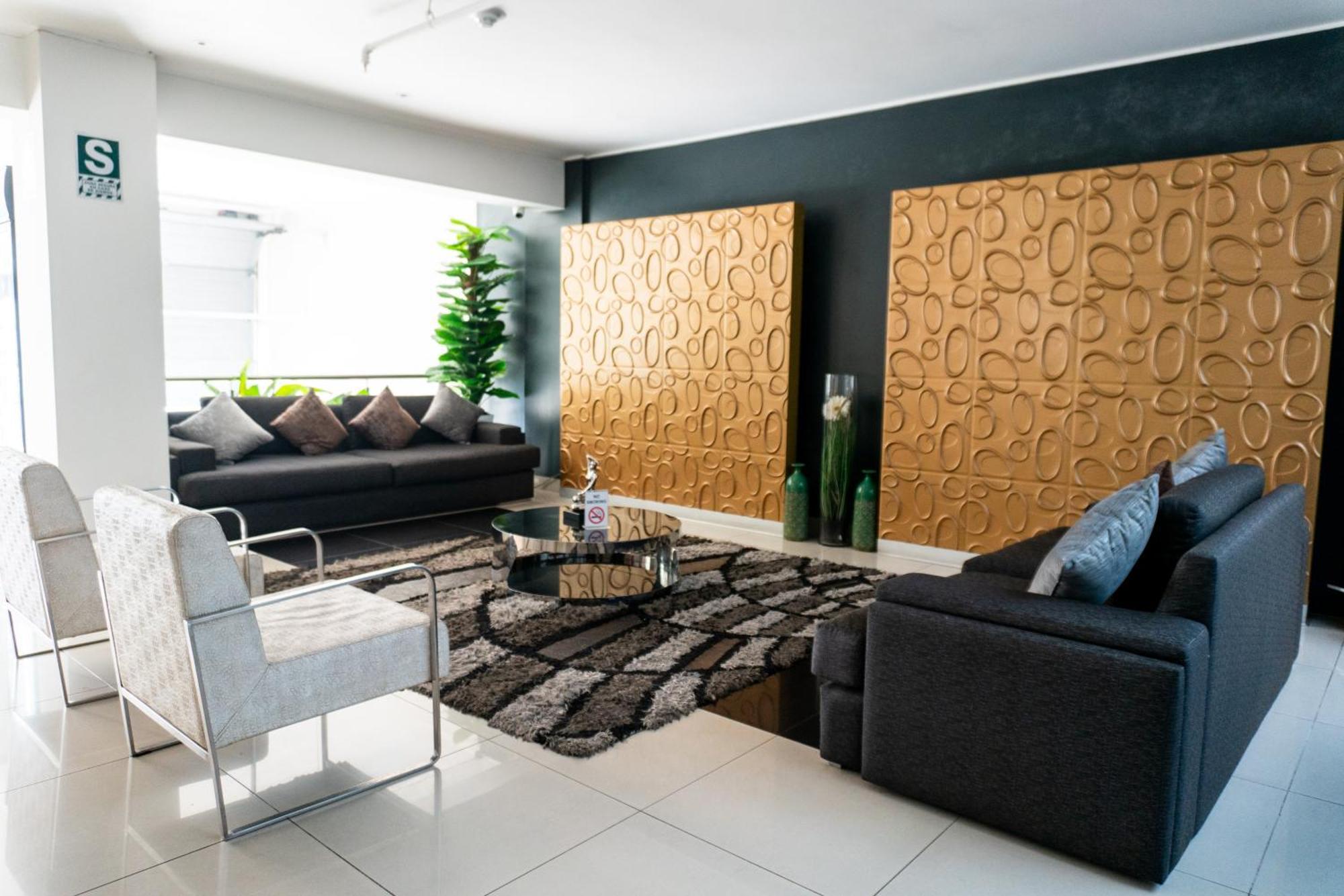 Petit Palace 3* Lima