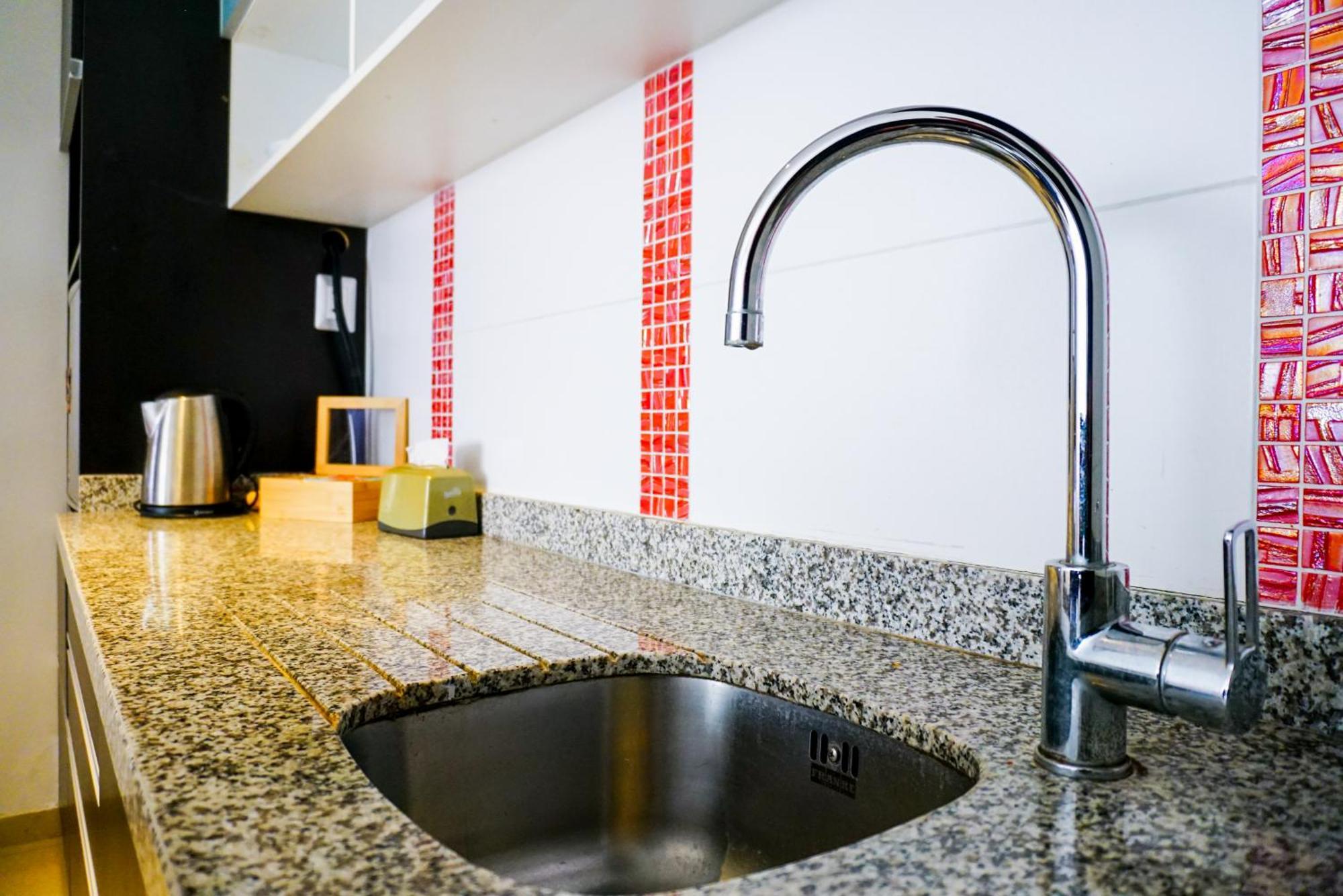 Aparthotel Petit Palace Lima