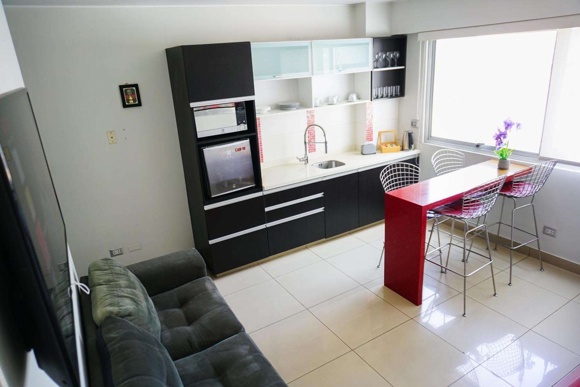 Petit Palace Aparthotel Lima